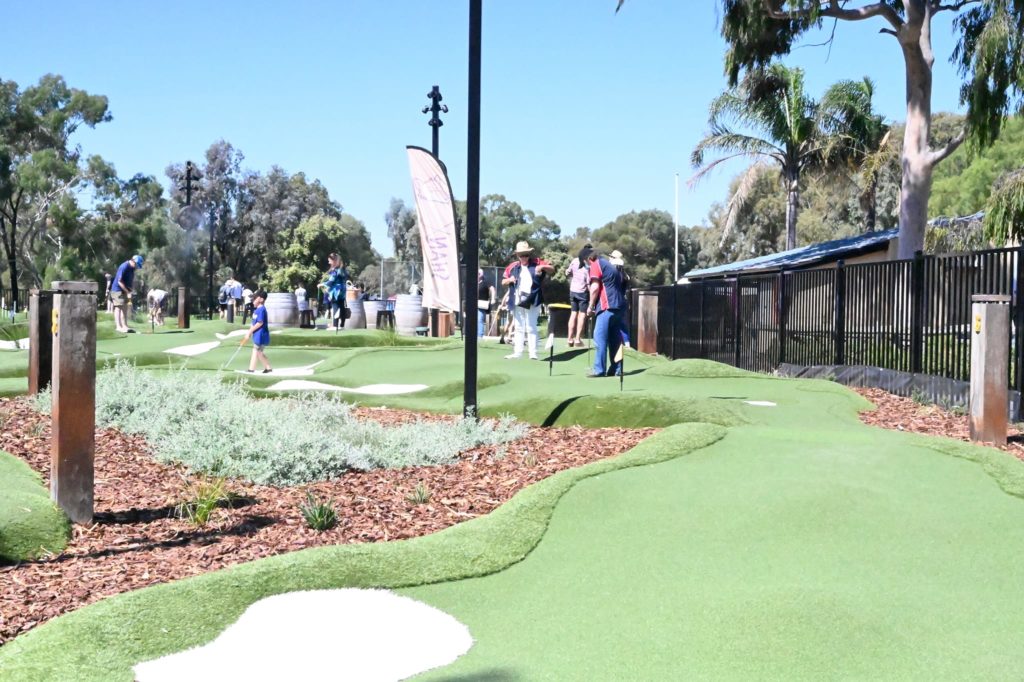 276159223_10217060149855193_6549274124062424355_n