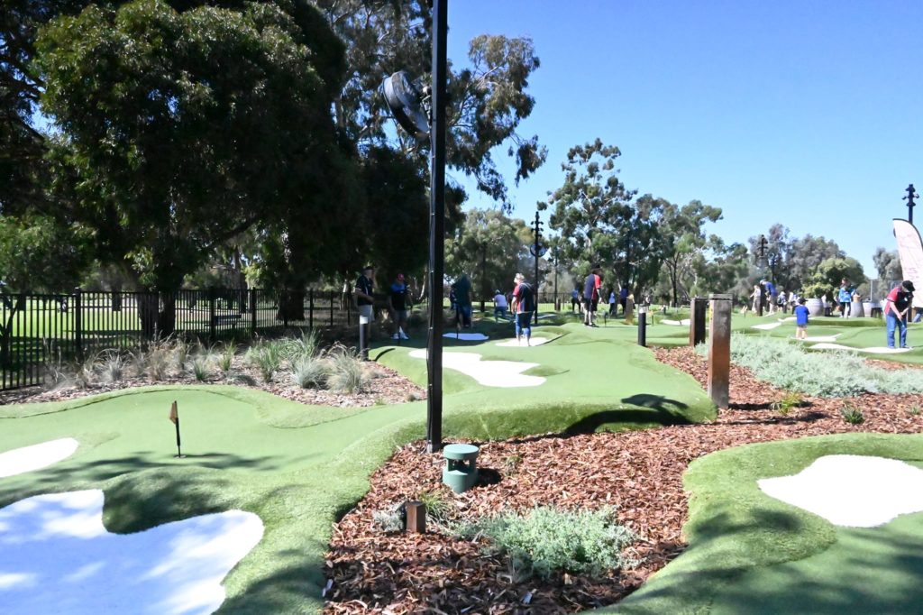 277099094_10217060150015197_2948074280111001068_n