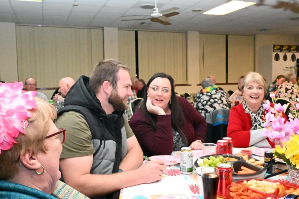 300939828_10217624378400554_2057022610922163363_n